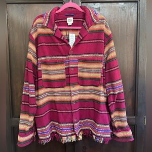 SOLD Urban Outfitters BDG Striped Frayed Blanket Camp shirt Men’s Size Medium